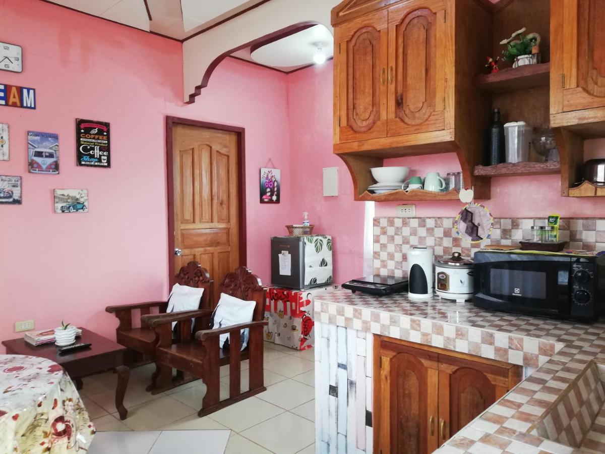 Апартаменти Agimats Crib Palawan Puerto Princesa Екстер'єр фото